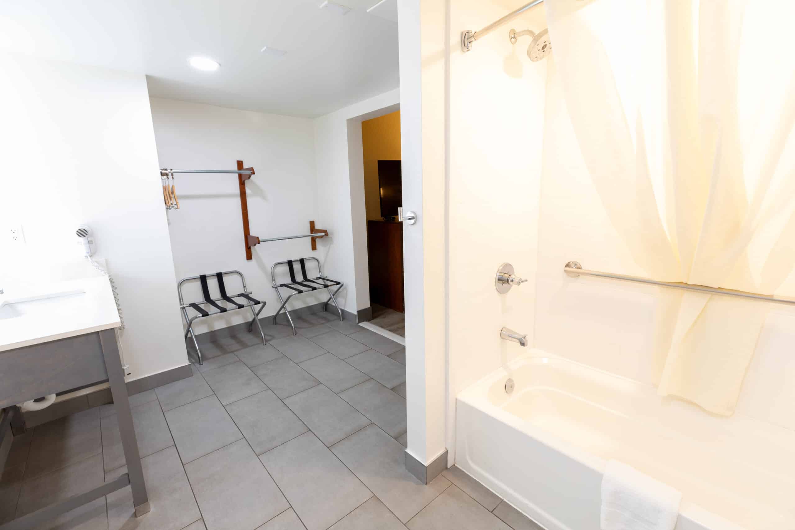 2025_11_18_KingHouse